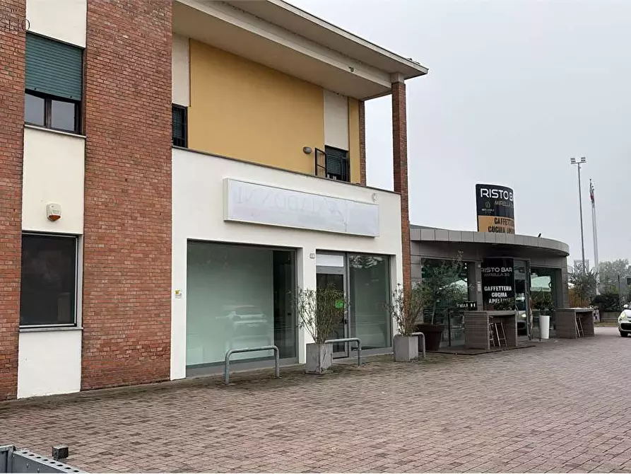 negozio in affitto a Rubiera