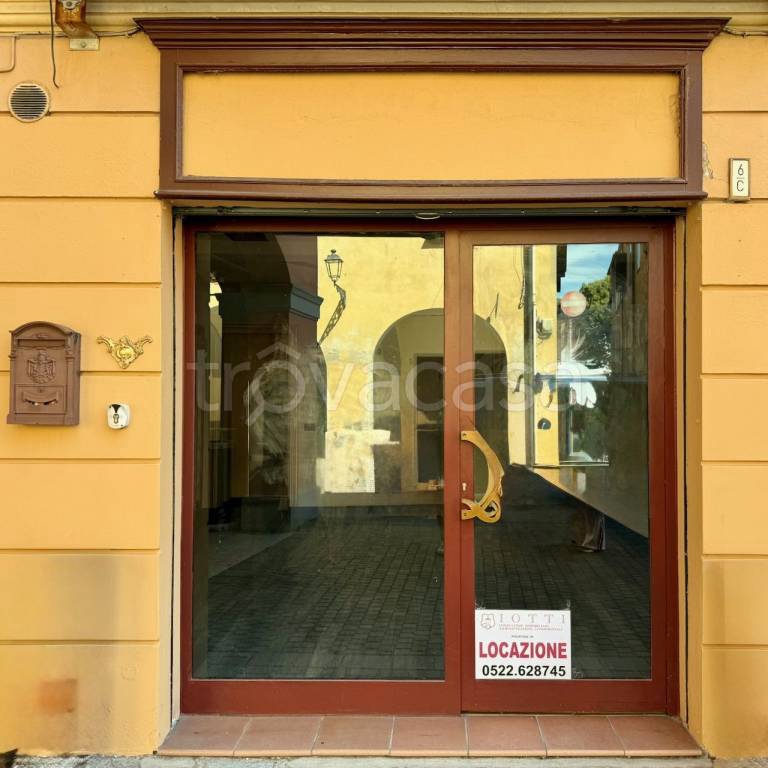 negozio in affitto a Rubiera