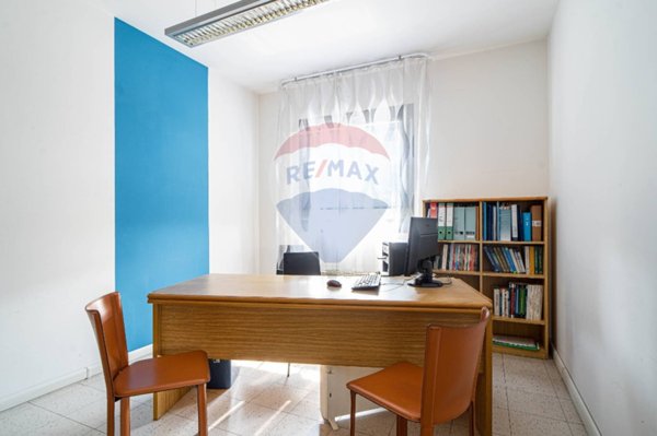ufficio in affitto a Sant'Ilario d'Enza