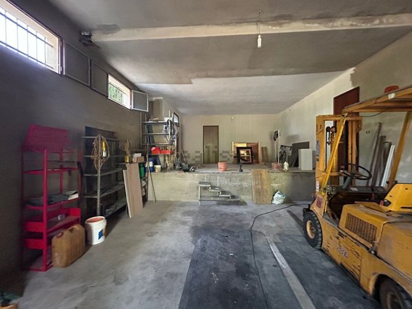 locale di sgombero in affitto a Scandiano in zona Ventoso