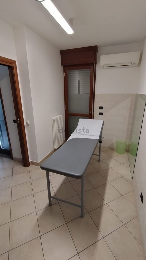 ufficio in affitto a Scandiano in zona Arceto