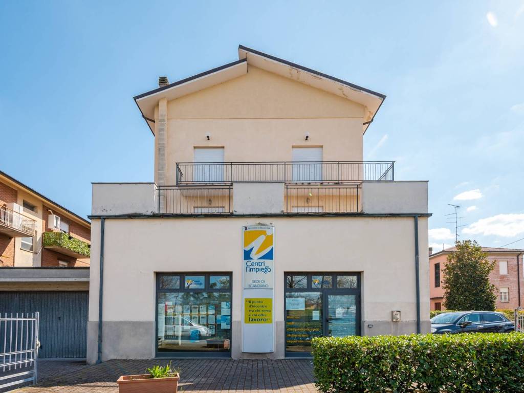 negozio in affitto a Scandiano