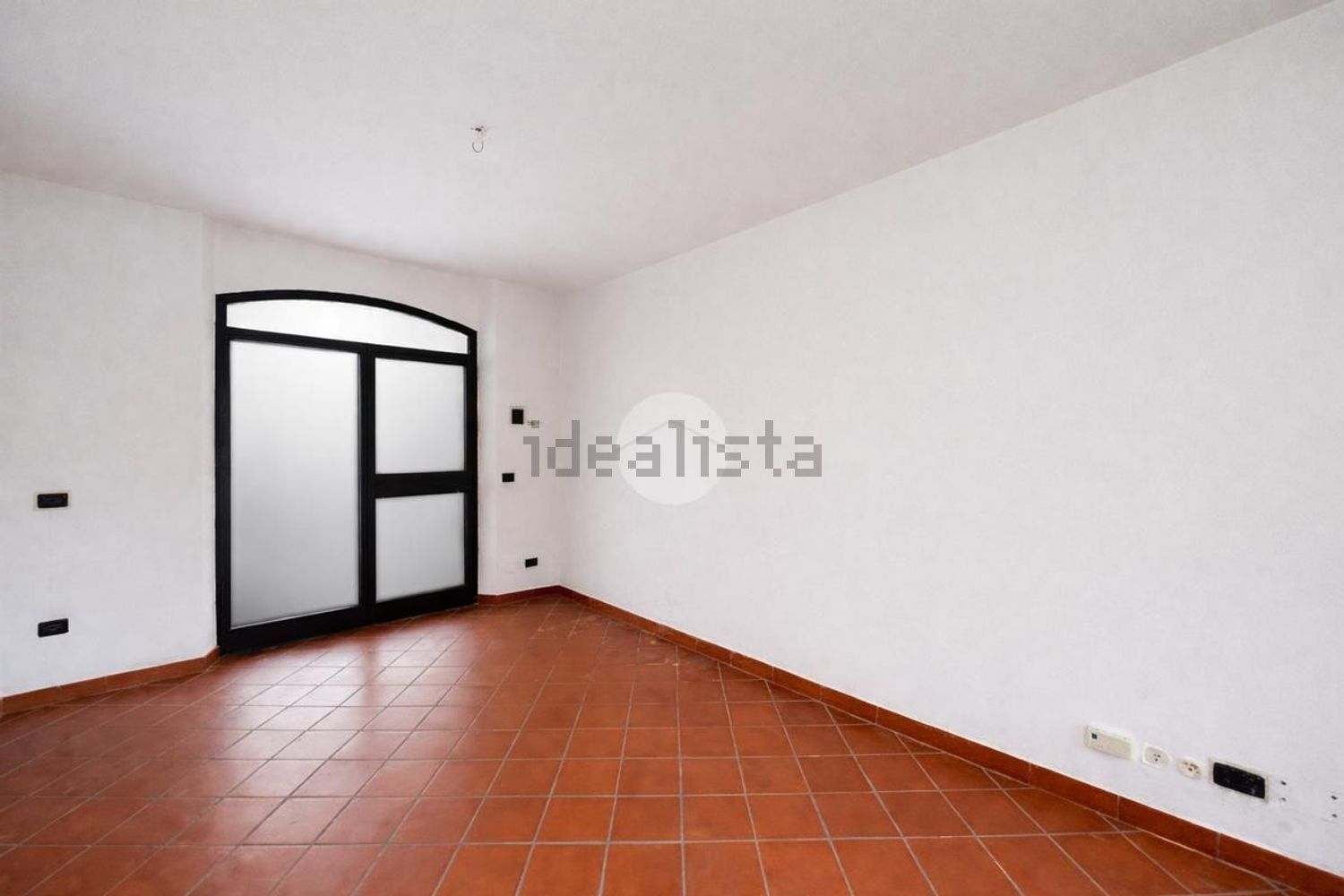 negozio in affitto a Scandiano