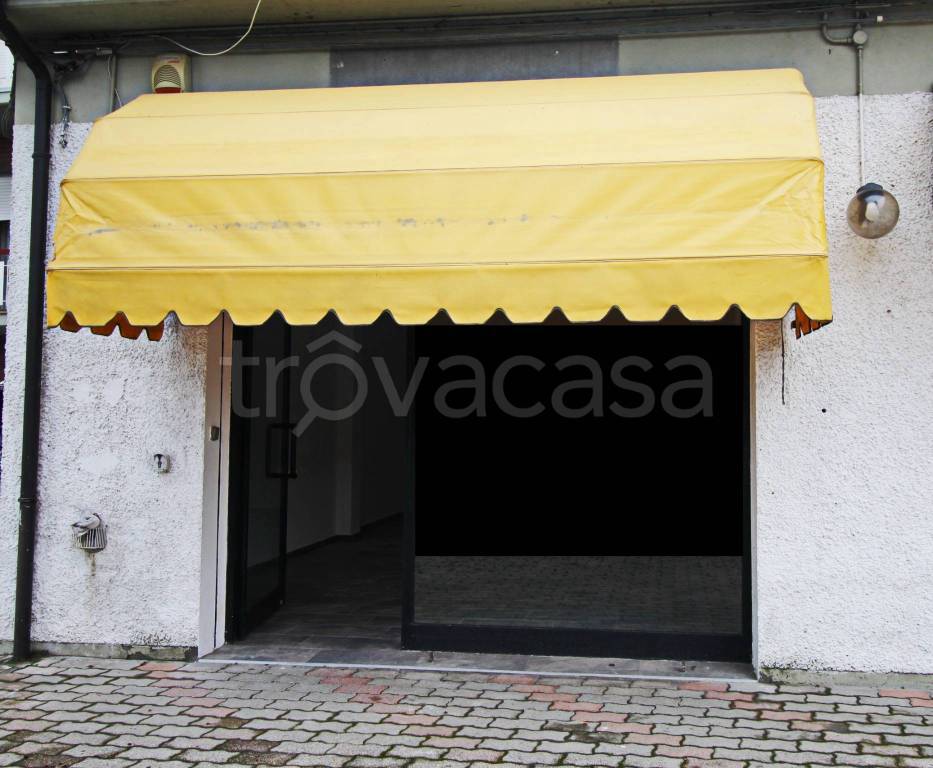negozio in affitto a Scandiano in zona Bosco