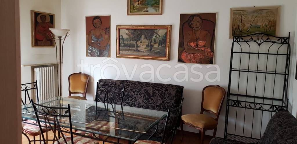 appartamento in affitto a Viano