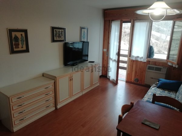 appartamento in affitto a Ventasso