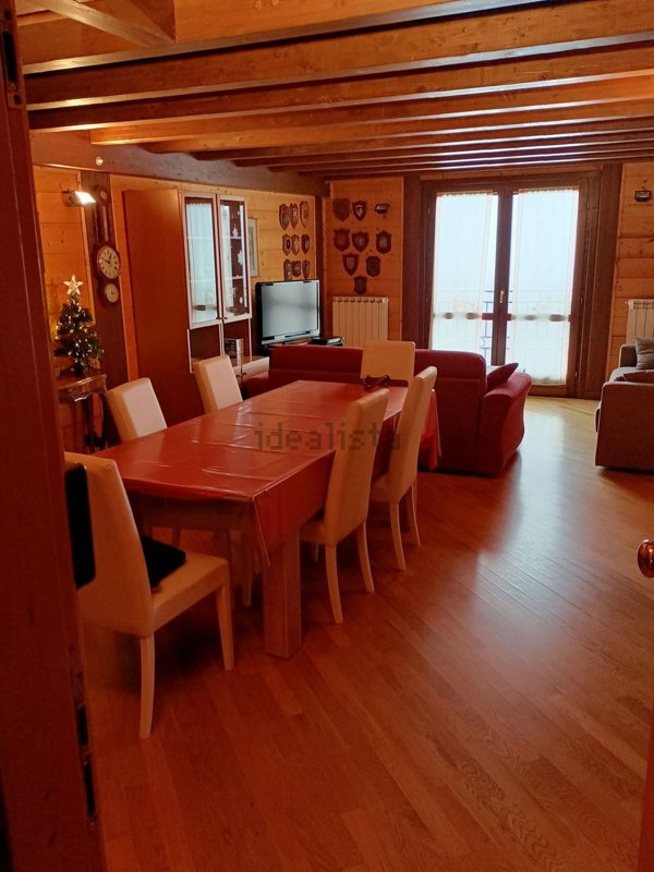 appartamento in affitto a Ventasso in zona Cerreto Laghi