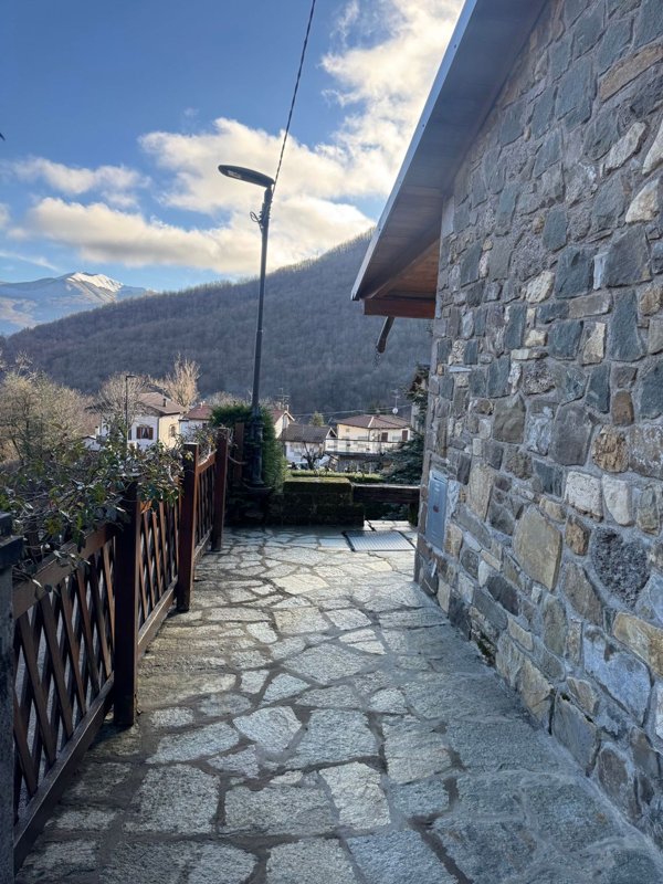 appartamento in affitto a Ventasso