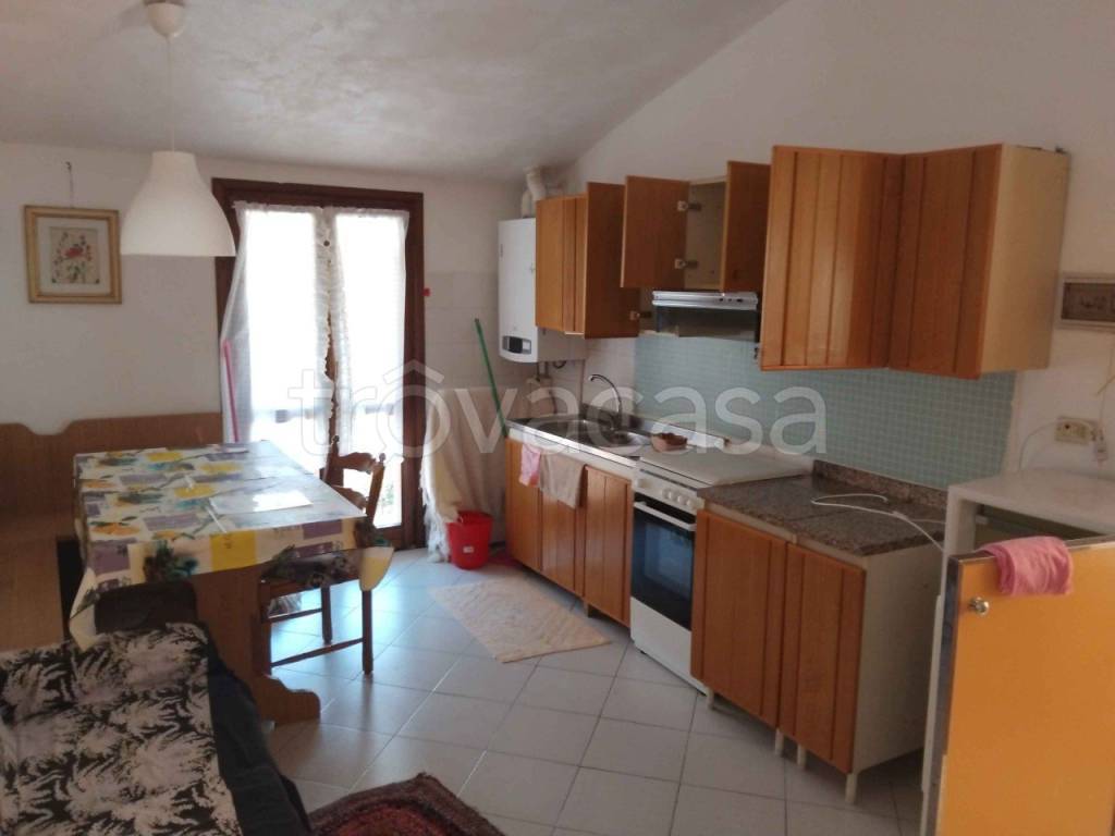 appartamento in affitto a Ventasso