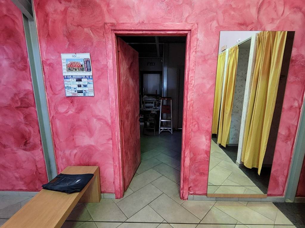 negozio in affitto a Bomporto