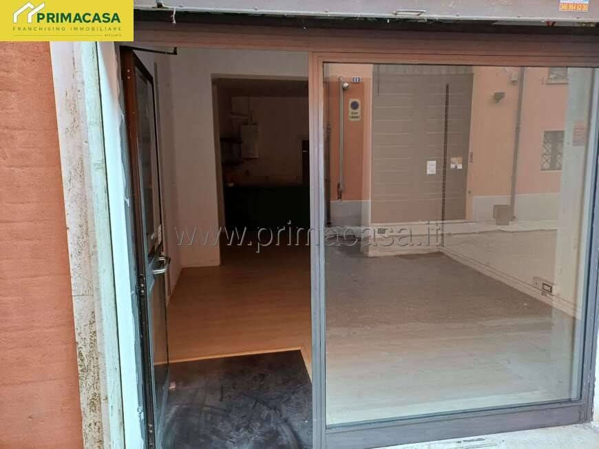 negozio in affitto a Carpi in zona Centro Storico