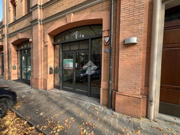 negozio in affitto a Carpi in zona Centro Storico