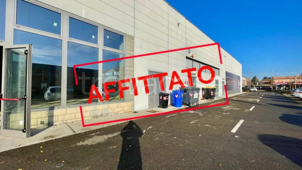 locale commerciale in affitto a Carpi in zona Quartirolo