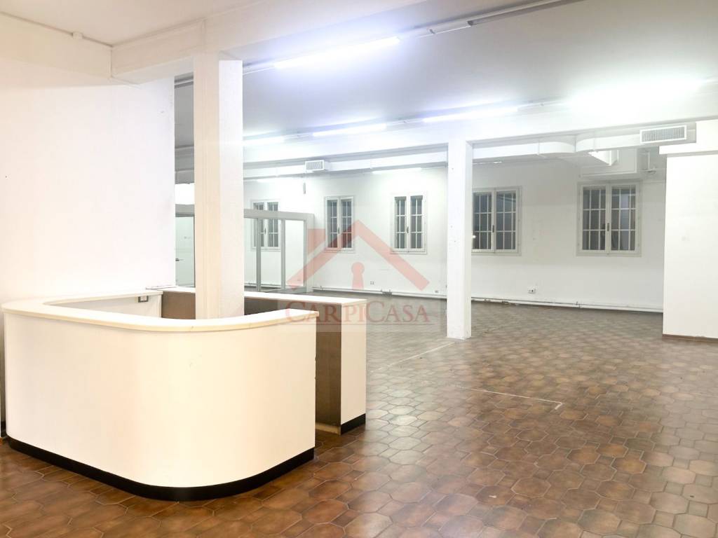 locale commerciale in affitto a Carpi in zona Quartirolo