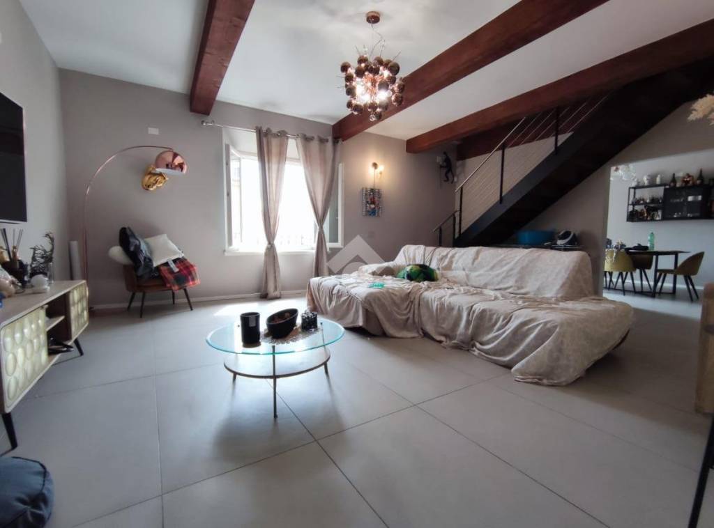 appartamento in affitto a Carpi in zona Centro Storico