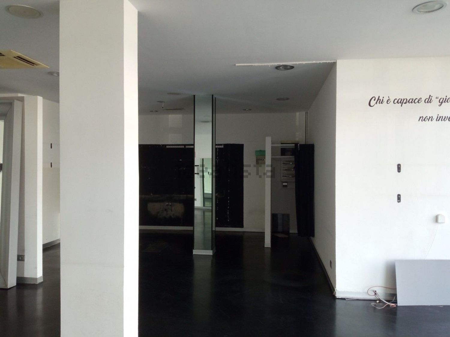 negozio in affitto a Carpi in zona Cibeno Pile