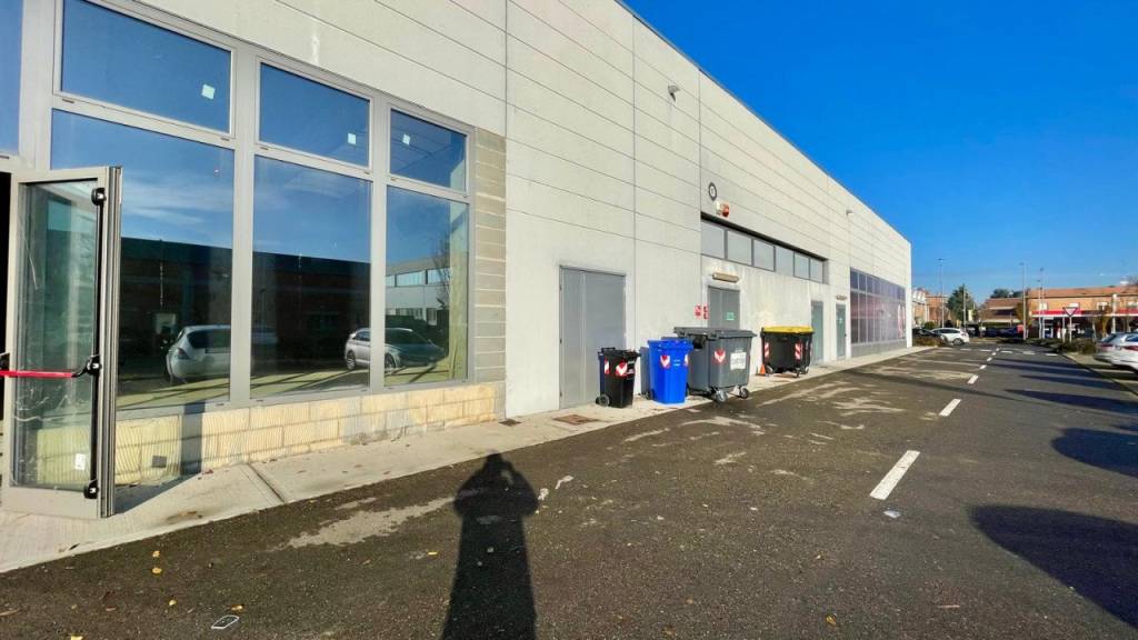 locale commerciale in affitto a Carpi in zona Quartirolo