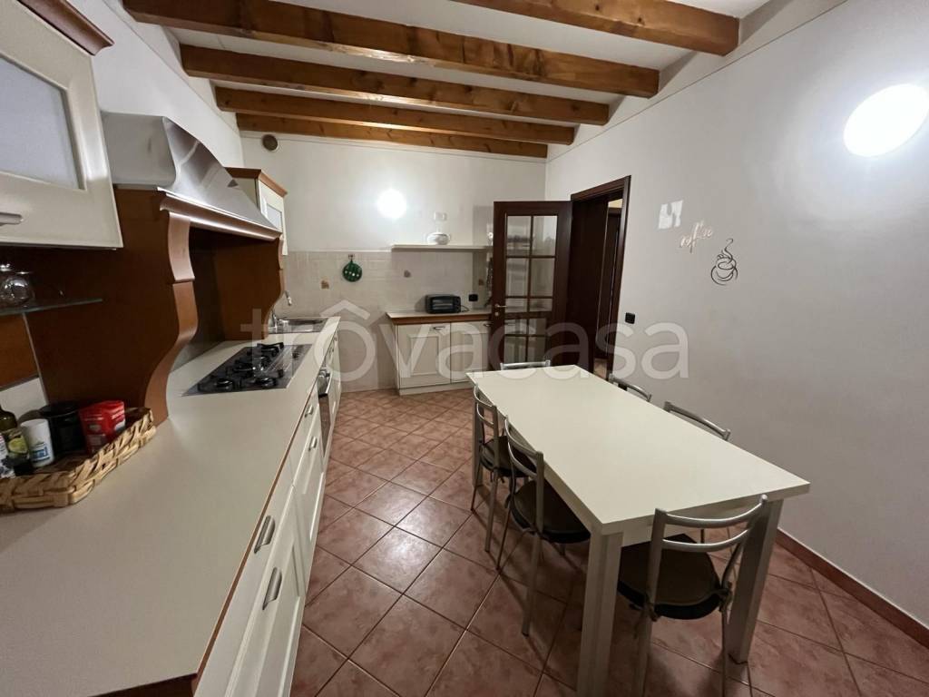 appartamento in affitto a Carpi in zona Centro Storico