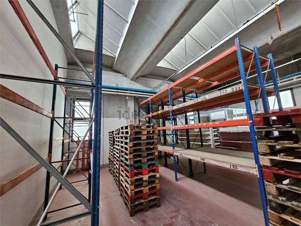 capannone in affitto a Carpi