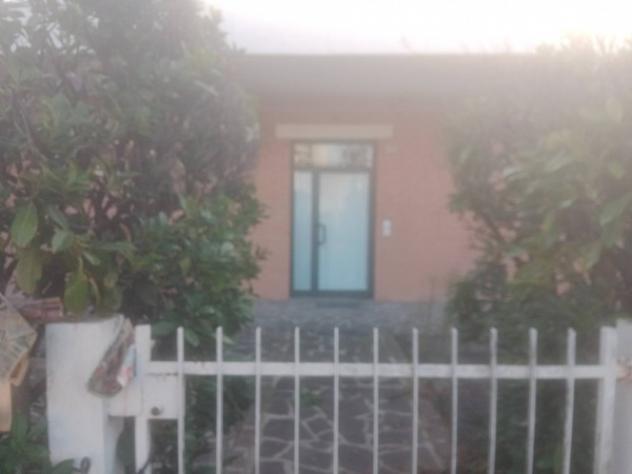 locale commerciale in affitto a Carpi