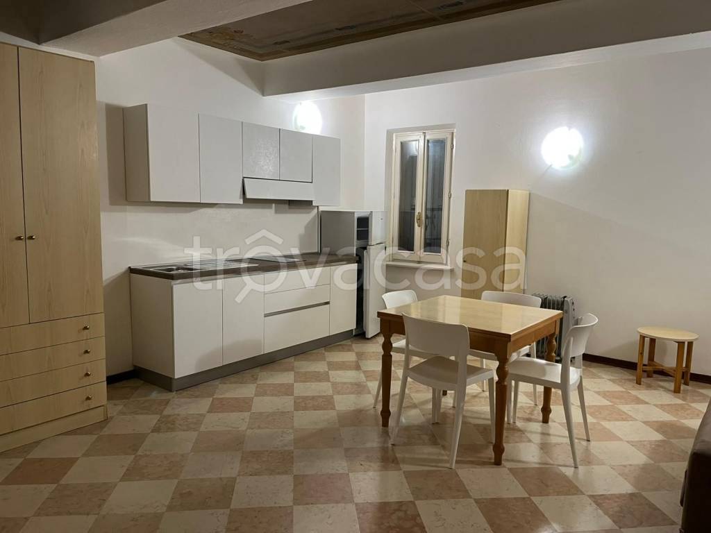 appartamento in affitto a Carpi in zona Centro Storico