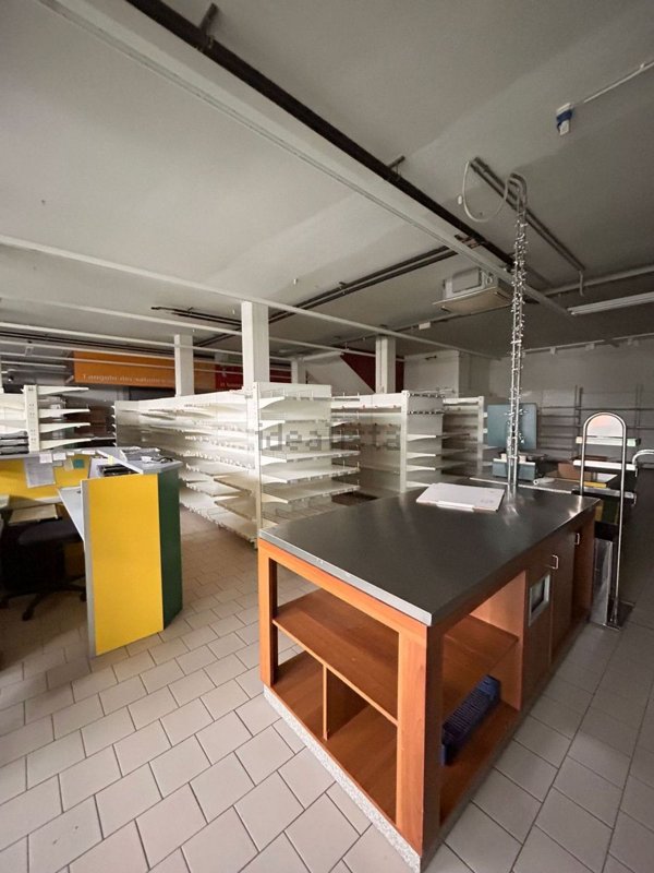 locale commerciale in affitto a Carpi in zona Quartirolo