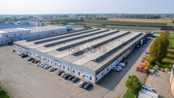 capannone in affitto a Carpi