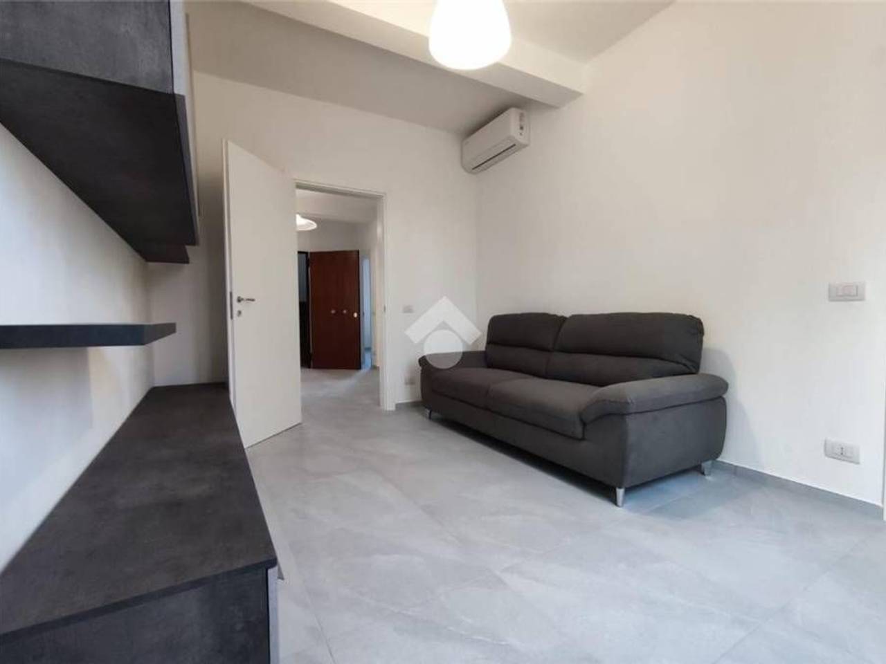 negozio in affitto a Carpi in zona Centro Storico