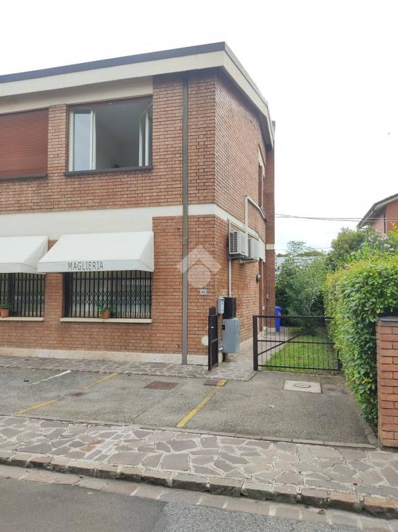 ufficio in affitto a Carpi in zona Centro Storico