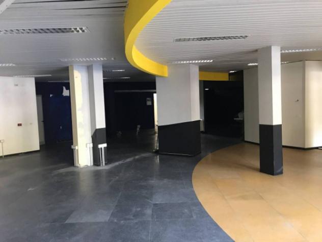 negozio in affitto a Carpi in zona Centro Storico