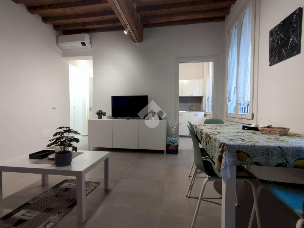 appartamento in affitto a Carpi in zona Centro Storico