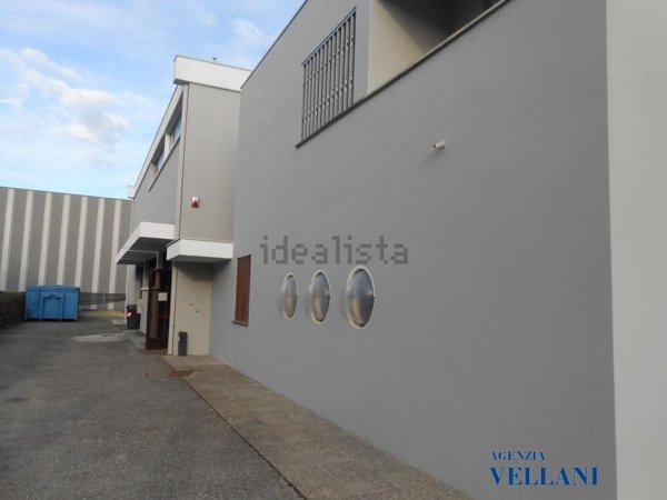 capannone in affitto a Carpi