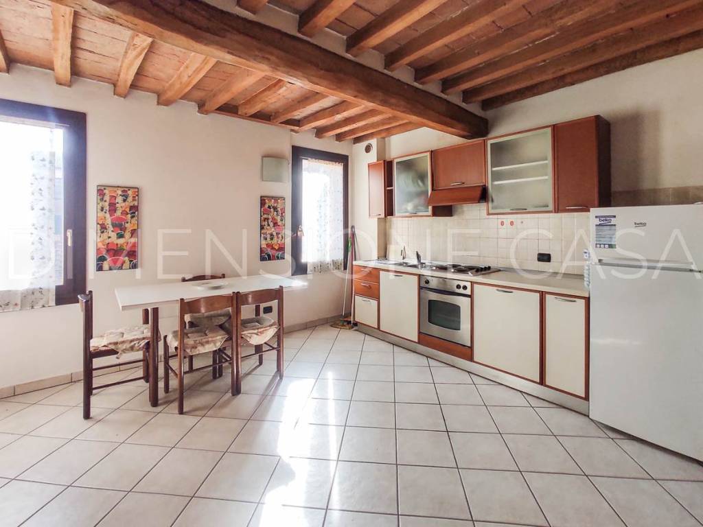 appartamento in affitto a Carpi in zona Centro Storico