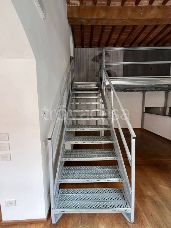 negozio in affitto a Carpi in zona Centro Storico