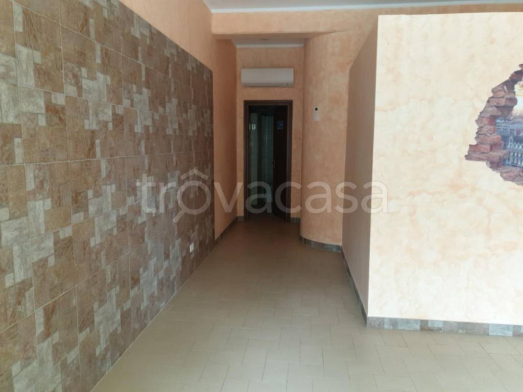 negozio in affitto a Carpi