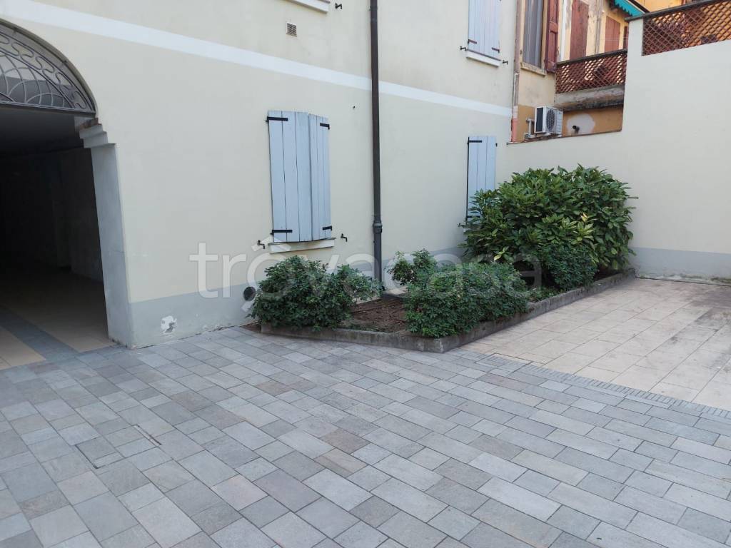 appartamento in affitto a Carpi in zona Centro Storico