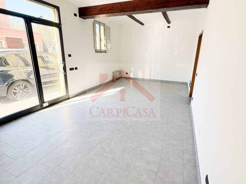 negozio in affitto a Carpi