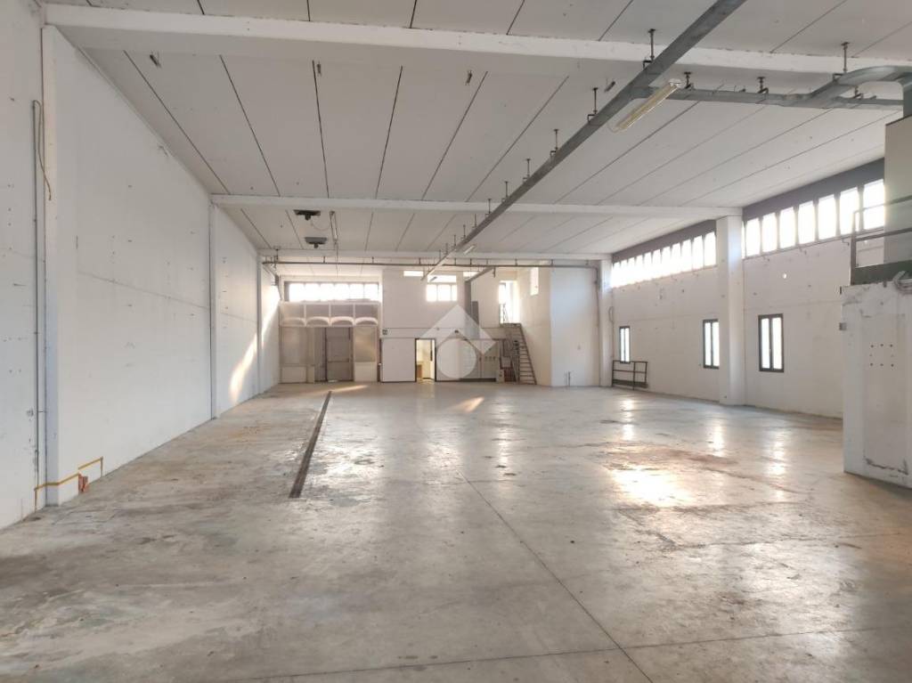 ufficio in affitto a Carpi in zona Centro Storico