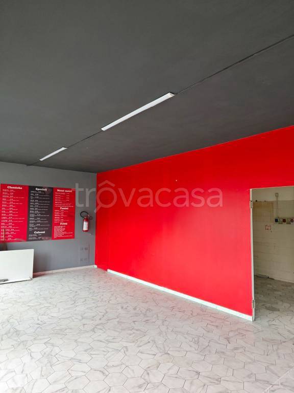negozio in affitto a Carpi