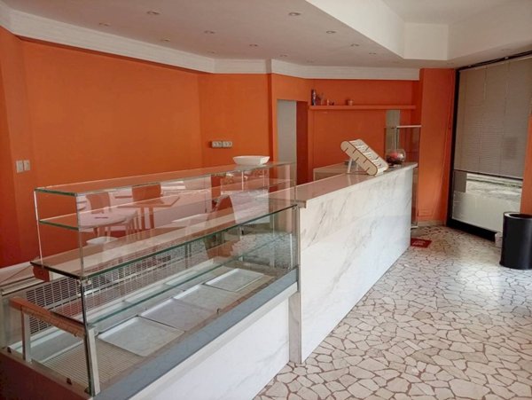 negozio in affitto a Carpi