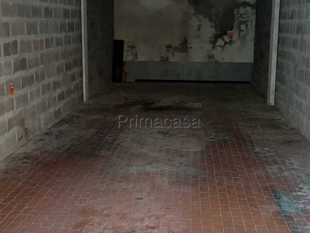 locale di sgombero in affitto a Carpi in zona Centro Storico