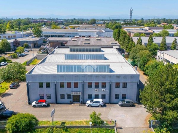 locale commerciale in affitto a Carpi in zona Budrione