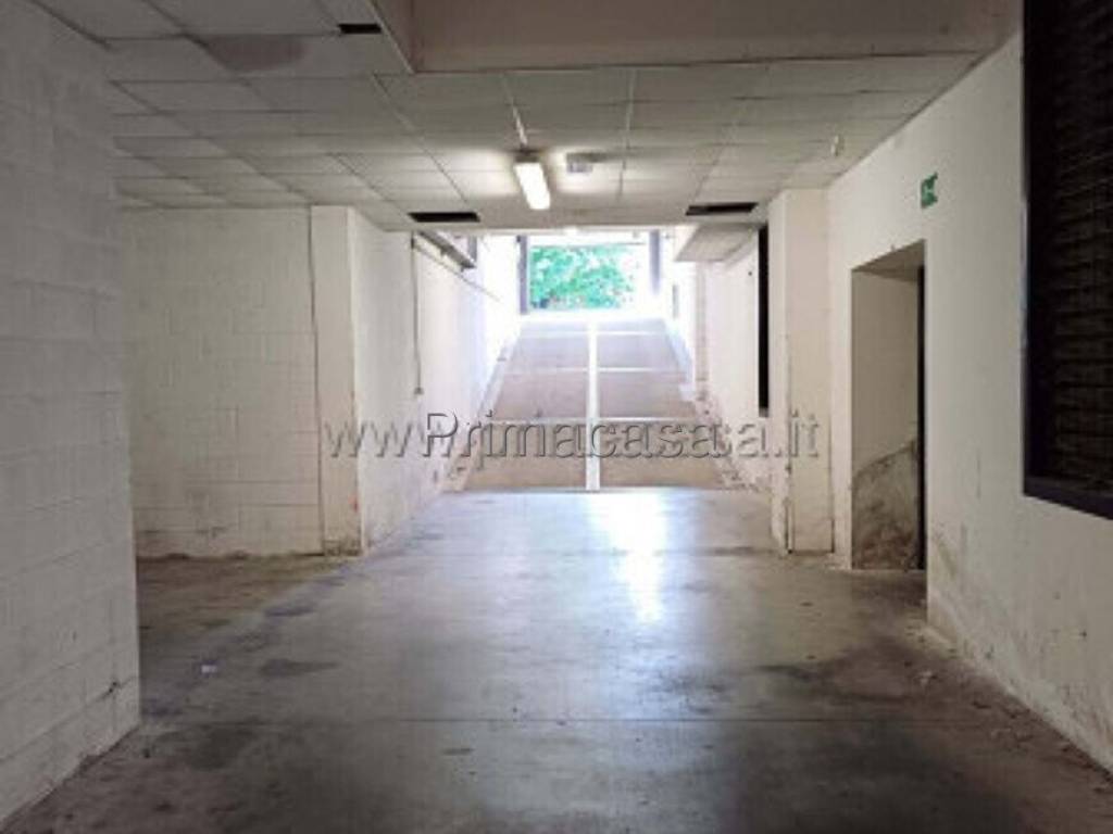 locale commerciale in affitto a Carpi in zona Centro Storico