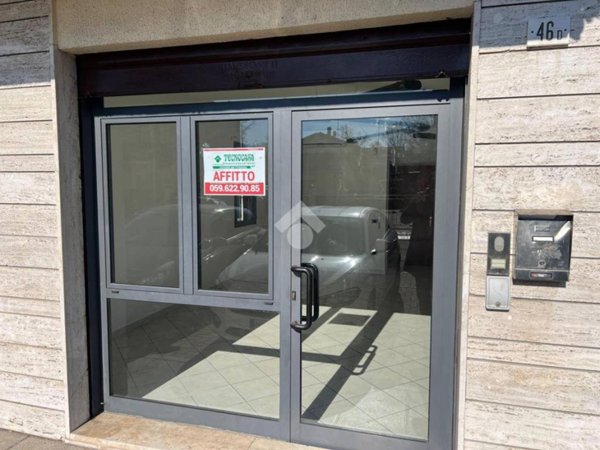 negozio in affitto a Carpi in zona Quartirolo