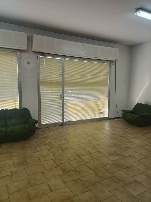 negozio in affitto a Carpi in zona Cibeno Pile