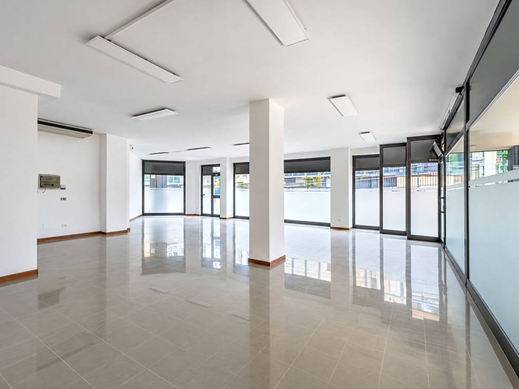 locale commerciale in affitto a Carpi in zona Quartirolo