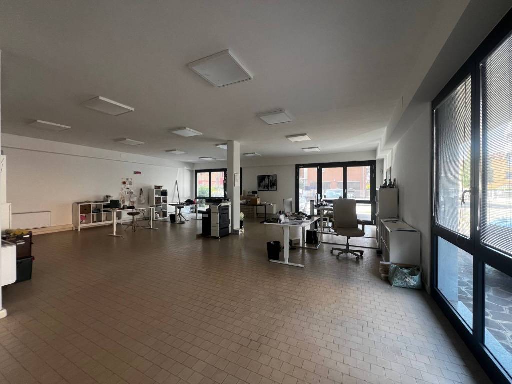 locale commerciale in affitto a Carpi in zona Quartirolo