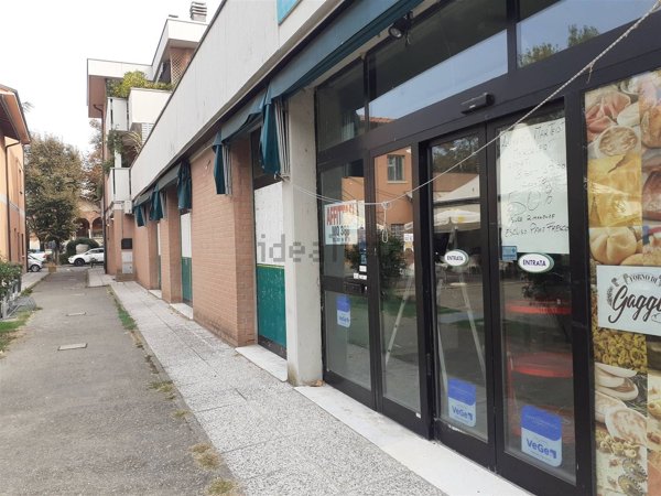 locale commerciale in affitto a Castelfranco Emilia in zona Gaggio