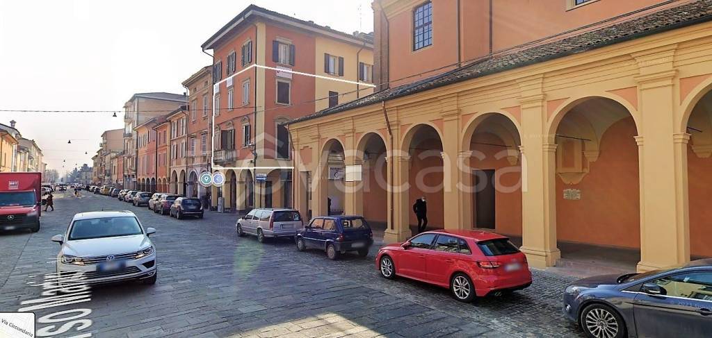 negozio in affitto a Castelfranco Emilia