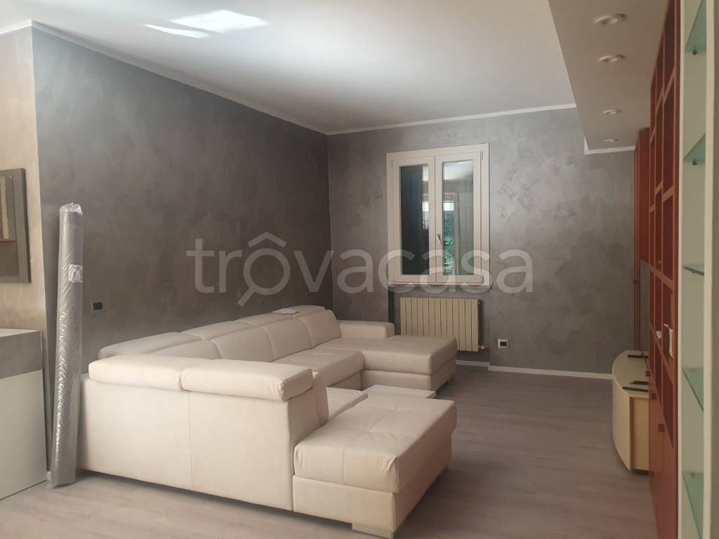 casa indipendente in affitto a Castelnuovo Rangone